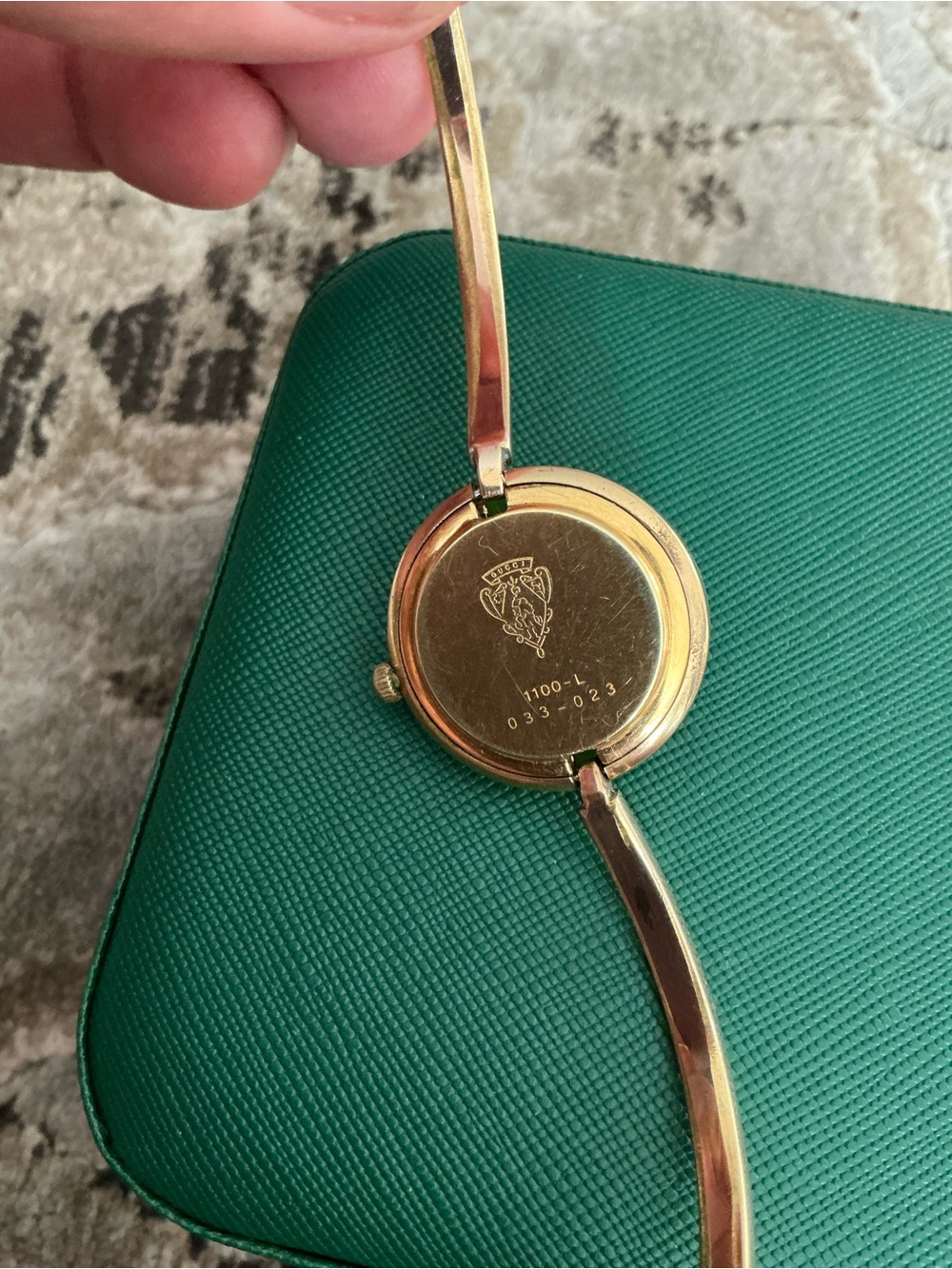 Authentic GUCCI bangle watch with Interchangeable Ringsππβ€οΈπ§‘π€ - Picture 10 of 16